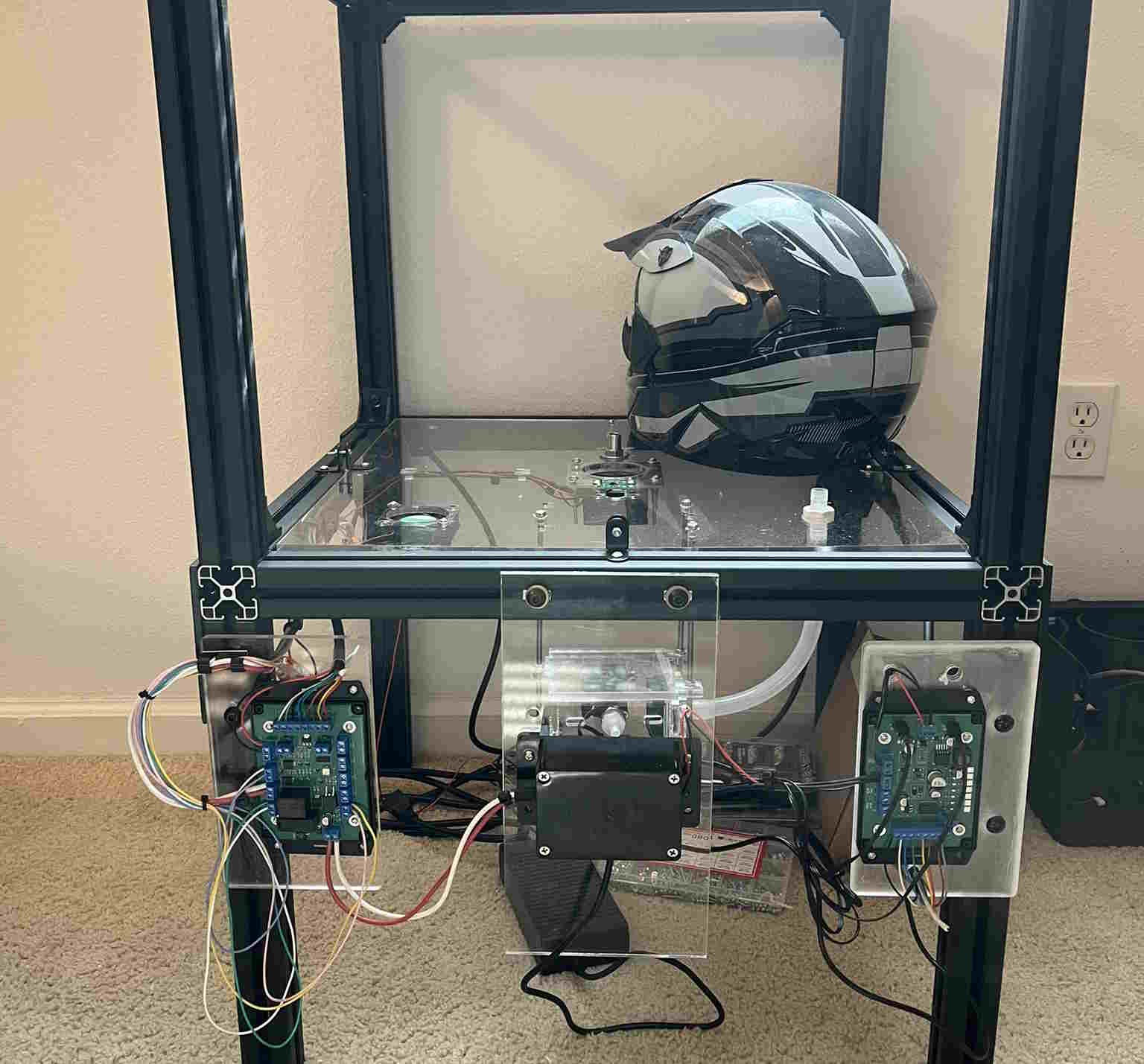 Helmet cleaner